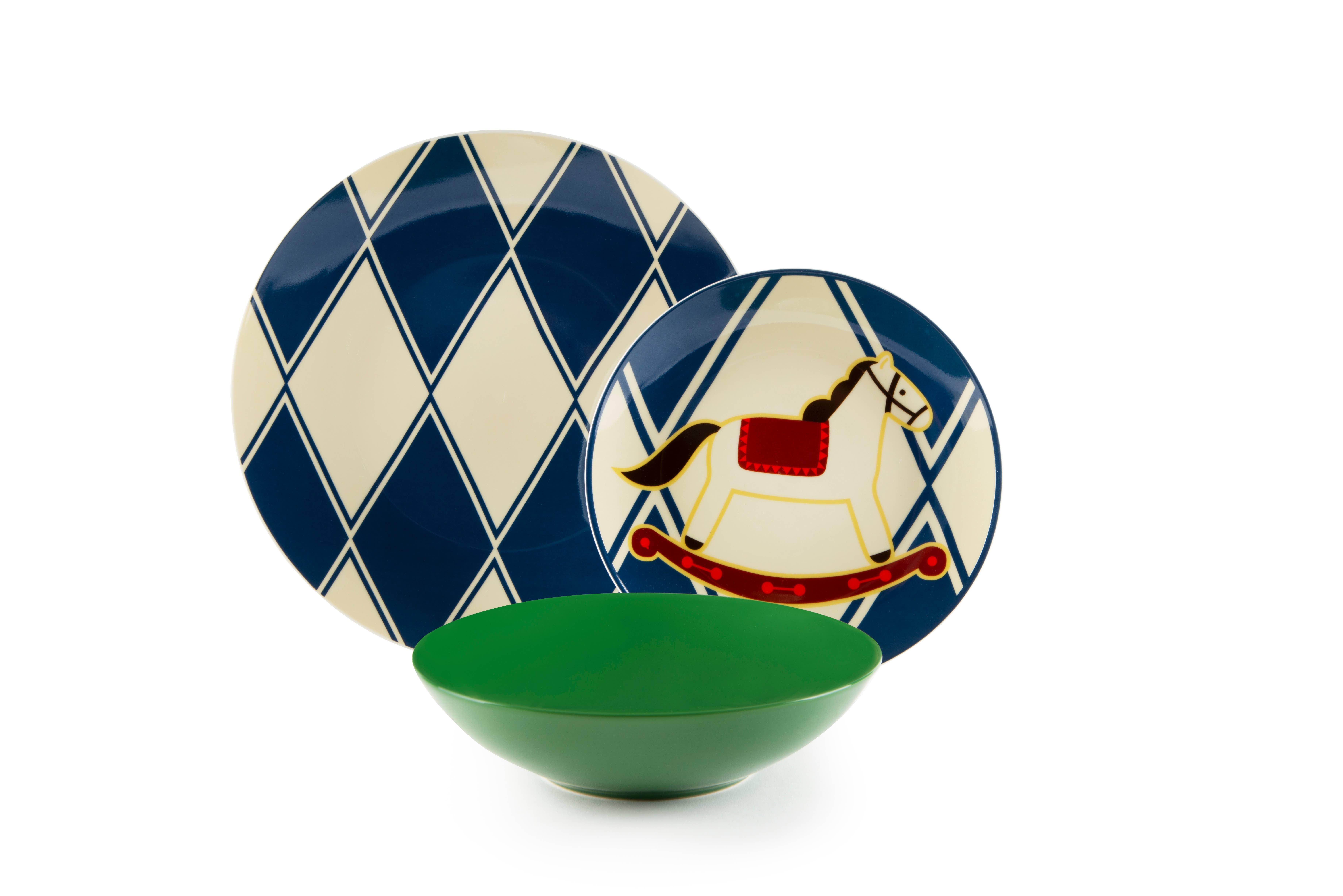 multicolour 18-Piece Vintage Christmas Dinnerware Set for wholesale on Faire2