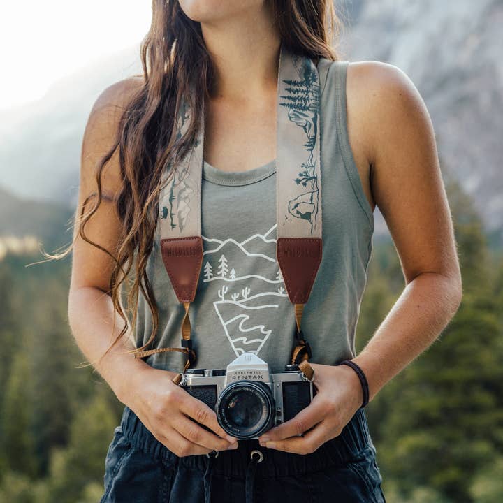 Wildtree - Wholesale Camera Strap - National Park Inspired Camera Strap Brown
