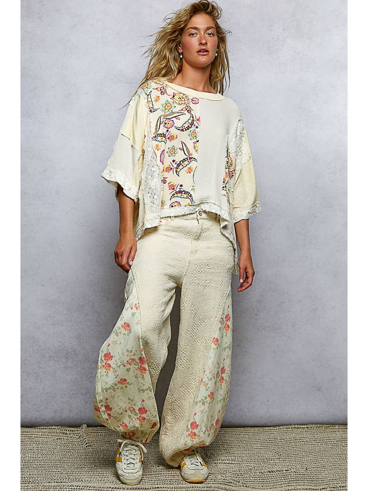 Pol Clothing - Wholesale Blouse - Women's - Round Neck Double Gauze Floral Woven Top19