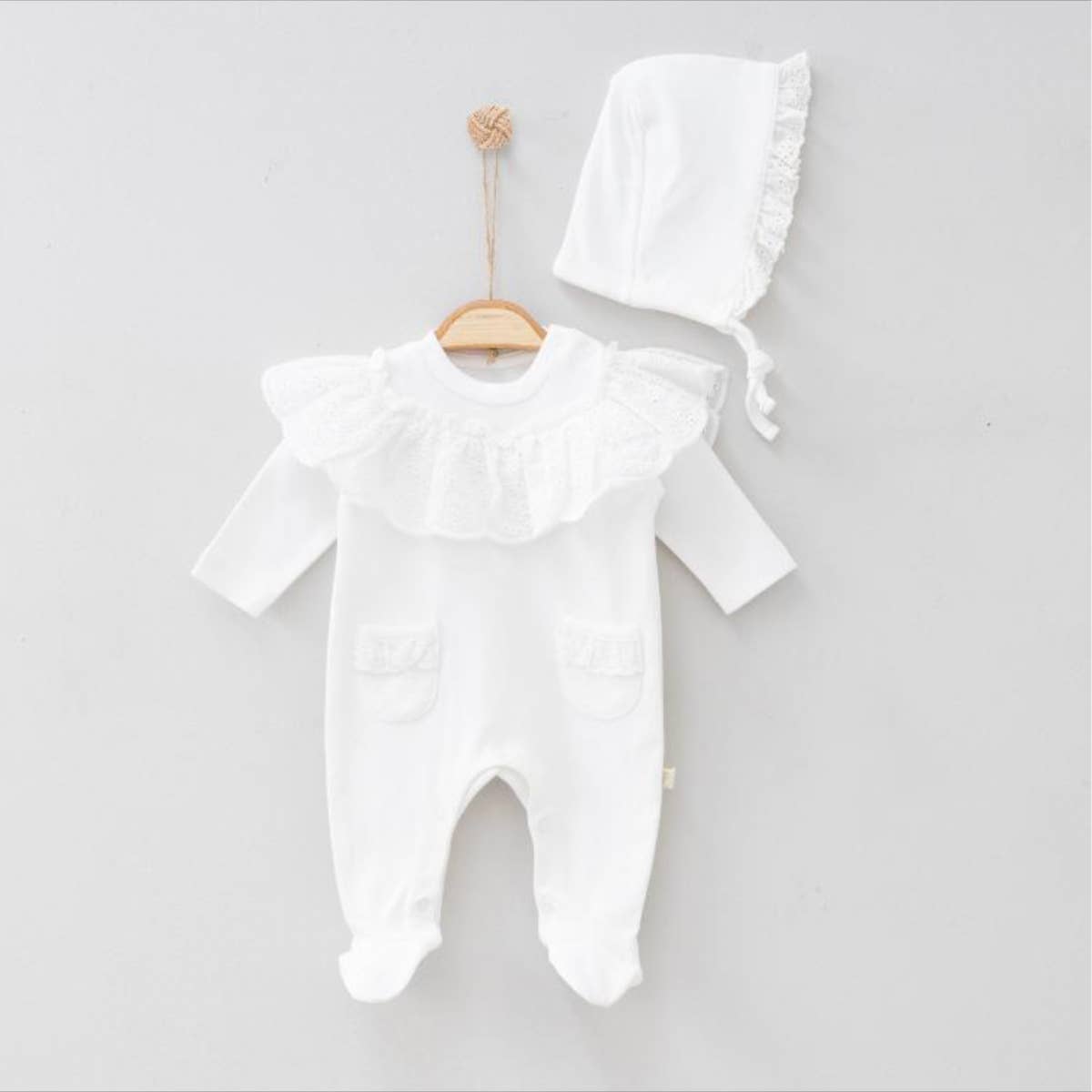 Omnis Pura – wholesale Clothing set – Baby – Soft Cotton Special Collar Girl Onesie & Bonnet-Girl Outfit 0