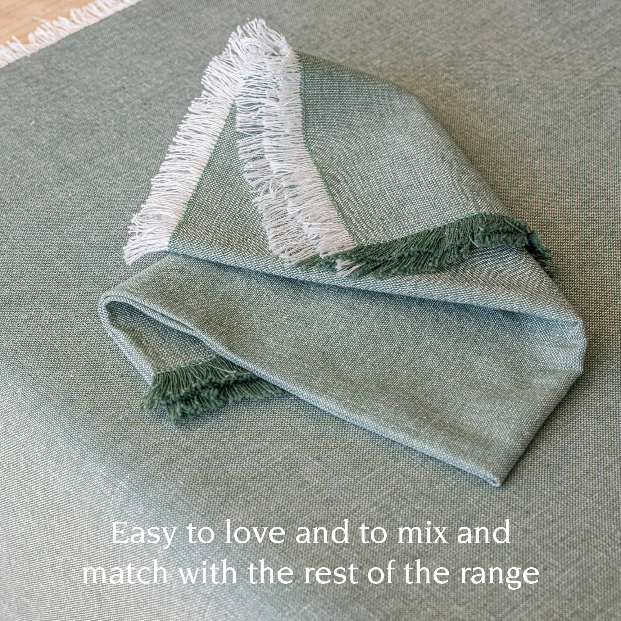 over&back - Wholesale Dinner & Cloth Napkin - Frayed Chambray Napkins – Set of 413