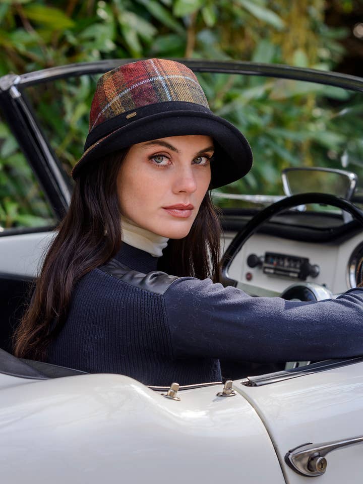 Chapéu Clodagh 321 por atacado de Mucros Weavers