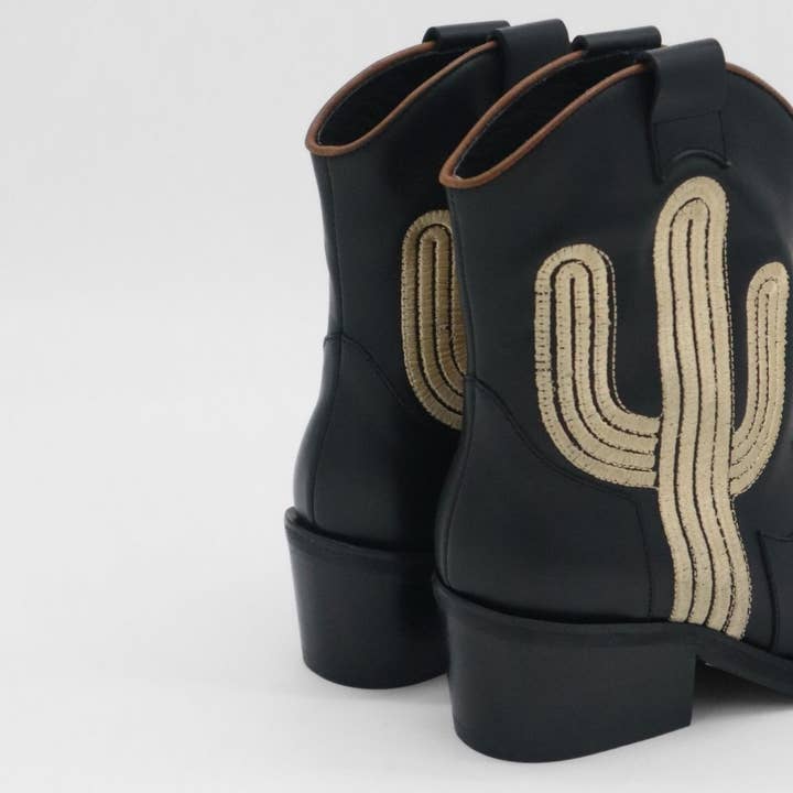 Schwarz Oasis Western Cowboy Damenstiefeletten aus schwarzem Leder für den Großhandel auf Faire6