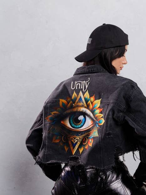 Veste en jean Unity Eye Crop pour la vente par Trio Urban