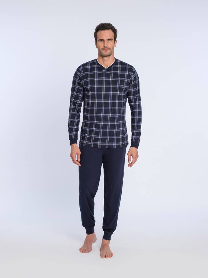 Tryckta och vanliga stickade pyjamas för wholesale av Guasch