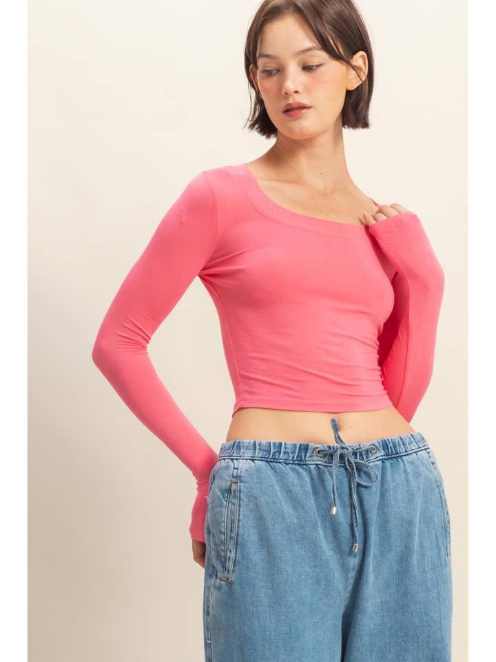 Top corto a maniche lunghe con scollo rotondo per la vendita all'ingrosso da parte di HYFVE