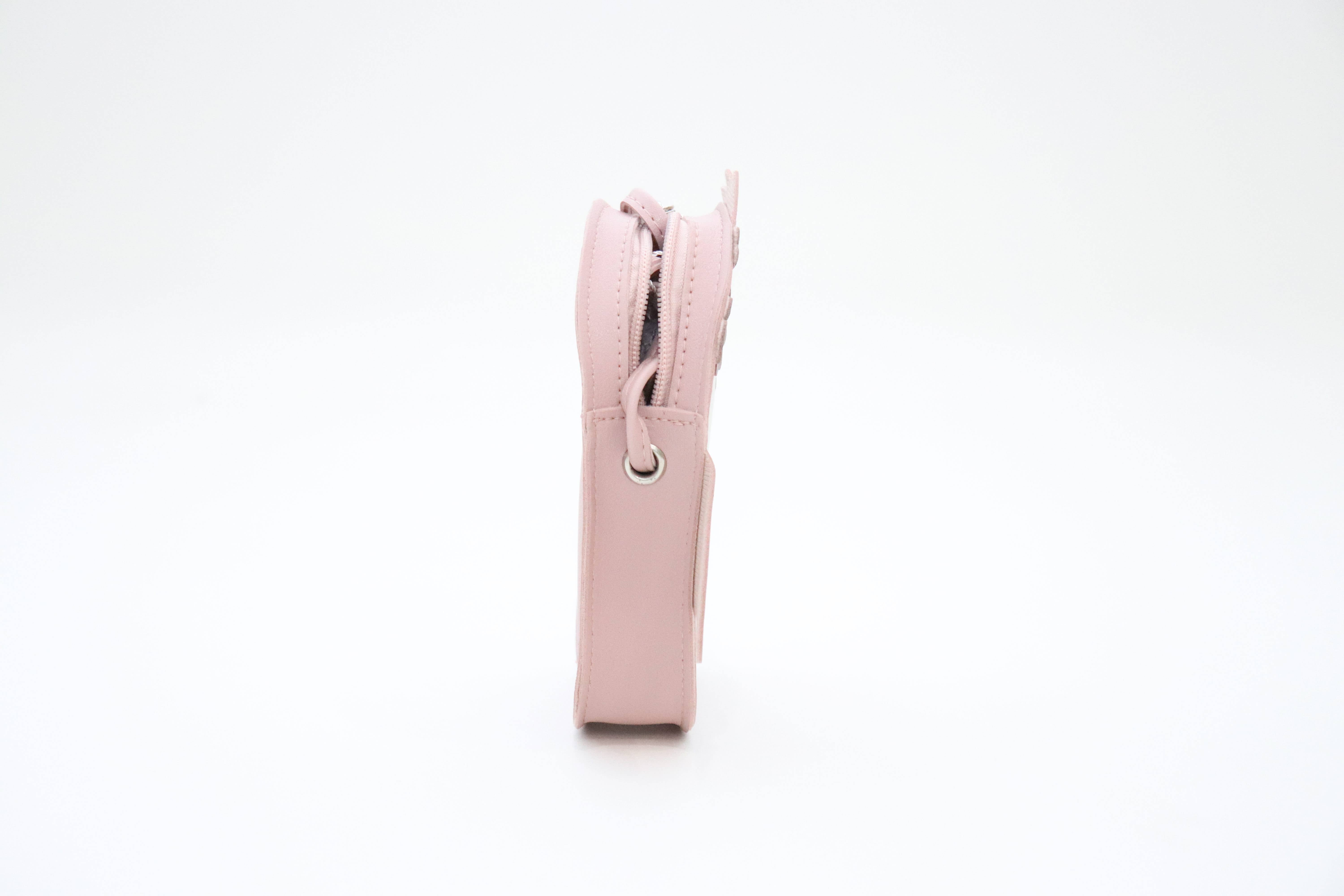 Yuko B - Vente Sac à bandoulière – enfant - Sac bandoulière Litchi - L'adorable Bébé Pinguin Rose8