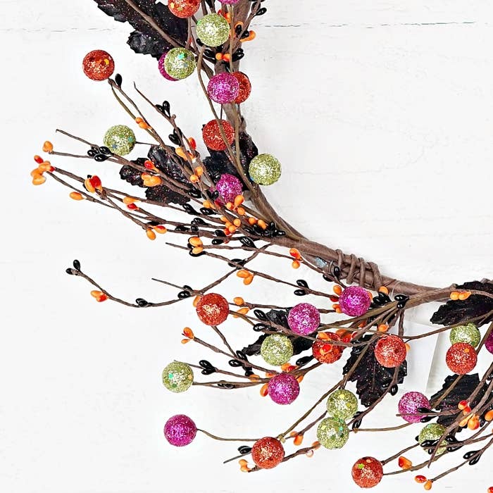 Impressive Enterprises, Inc. - Wholesale Wreath - ISB62310- 20in Wreath-Glitter Fancy Halloween Berry-2/24pcs