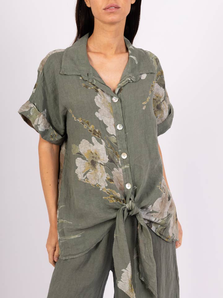 Floral hørskjorte med bindebånd 15769 for engroshandel hos Shyloh