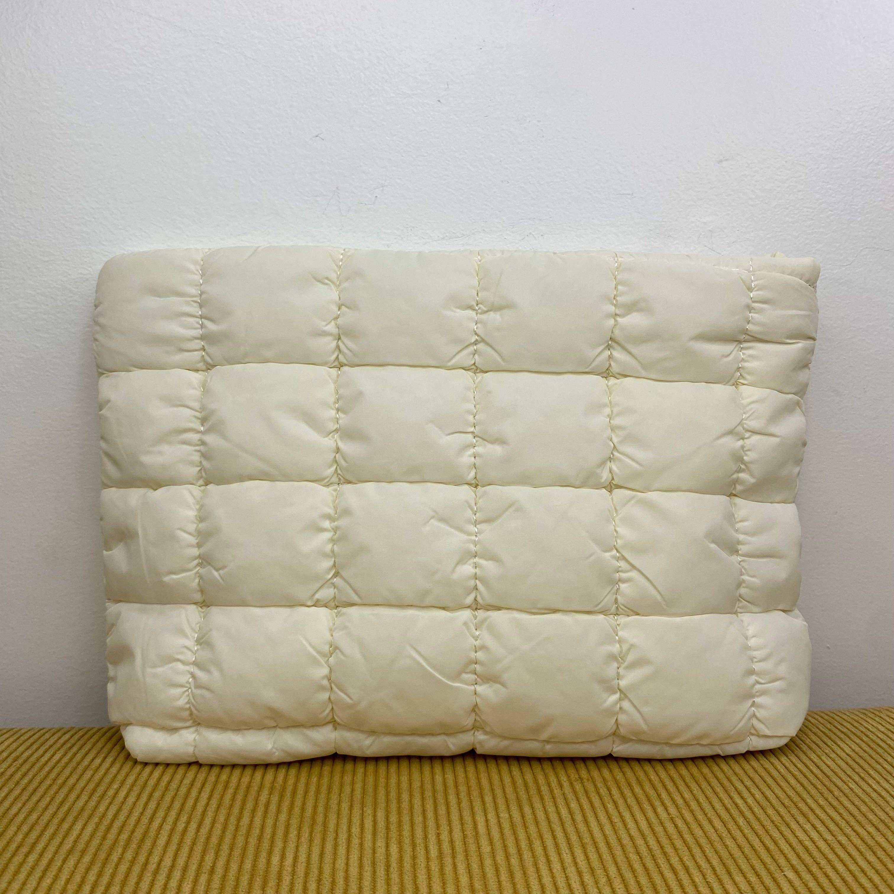 Hive Supply - Wholesale Pouch - Women's - Puffer Pouch3