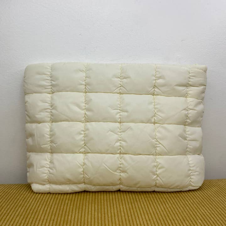 Hive Supply - Wholesale Pouch - Women's - Puffer Pouch3