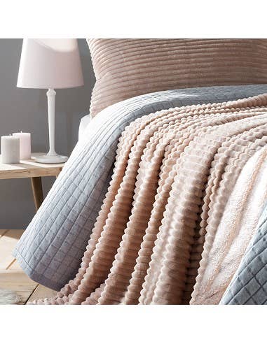 Barceló Hogar - Wholesale Throw Blanket - Manta Plaid 'Channel'3