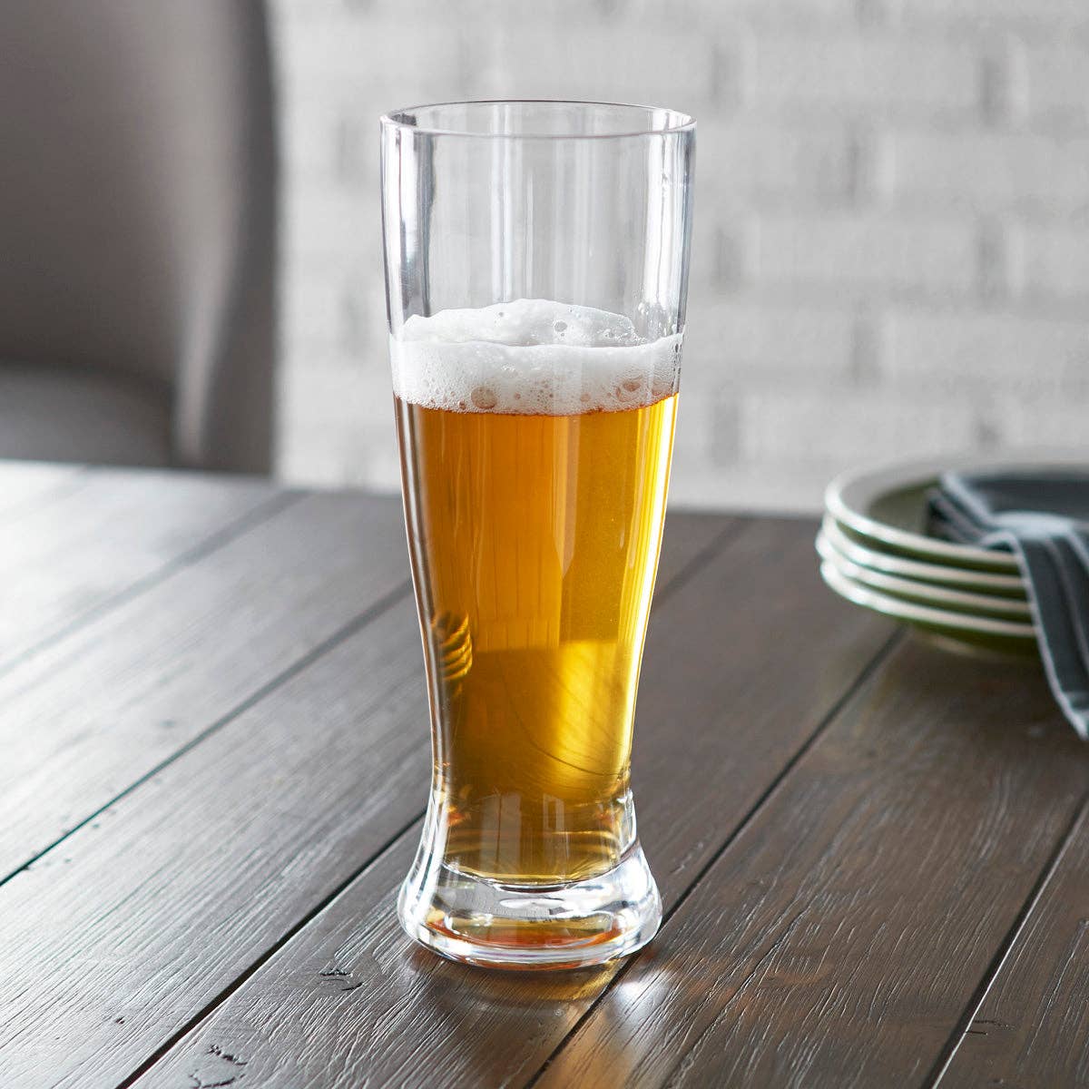 Huang Acrylic - Wholesale Beer Glass/Mug - 22-oz. Pilsner