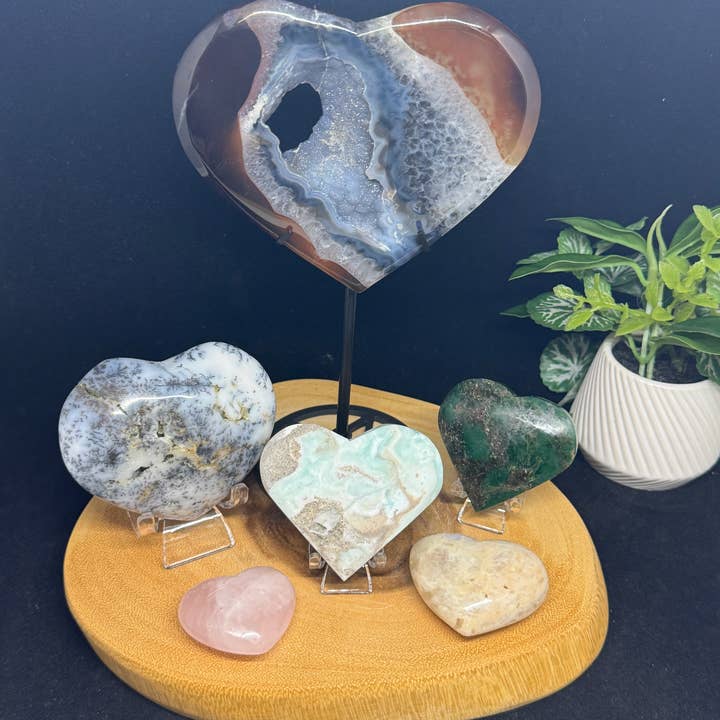 The 7 Directions - Wholesale Spiritual Stone/Crystal - 6 pc Mix gem hearts emerald druzy agate Moonstone F983