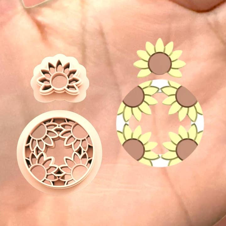 Tagliapasta in argilla a forma di girasole in un cerchio, tagliapasta in argilla primaverili per la vendita all'ingrosso da parte di Roussell Prints and Demand LLC