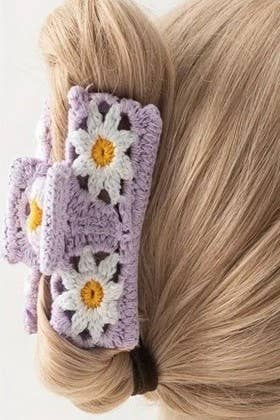 JOSSLYN by wall to wall - Wholesale Hair Clip - Women's - JUMBO HANDMADE CROCHET FLORAL HAIR CLAW CLIPS | 40H9384