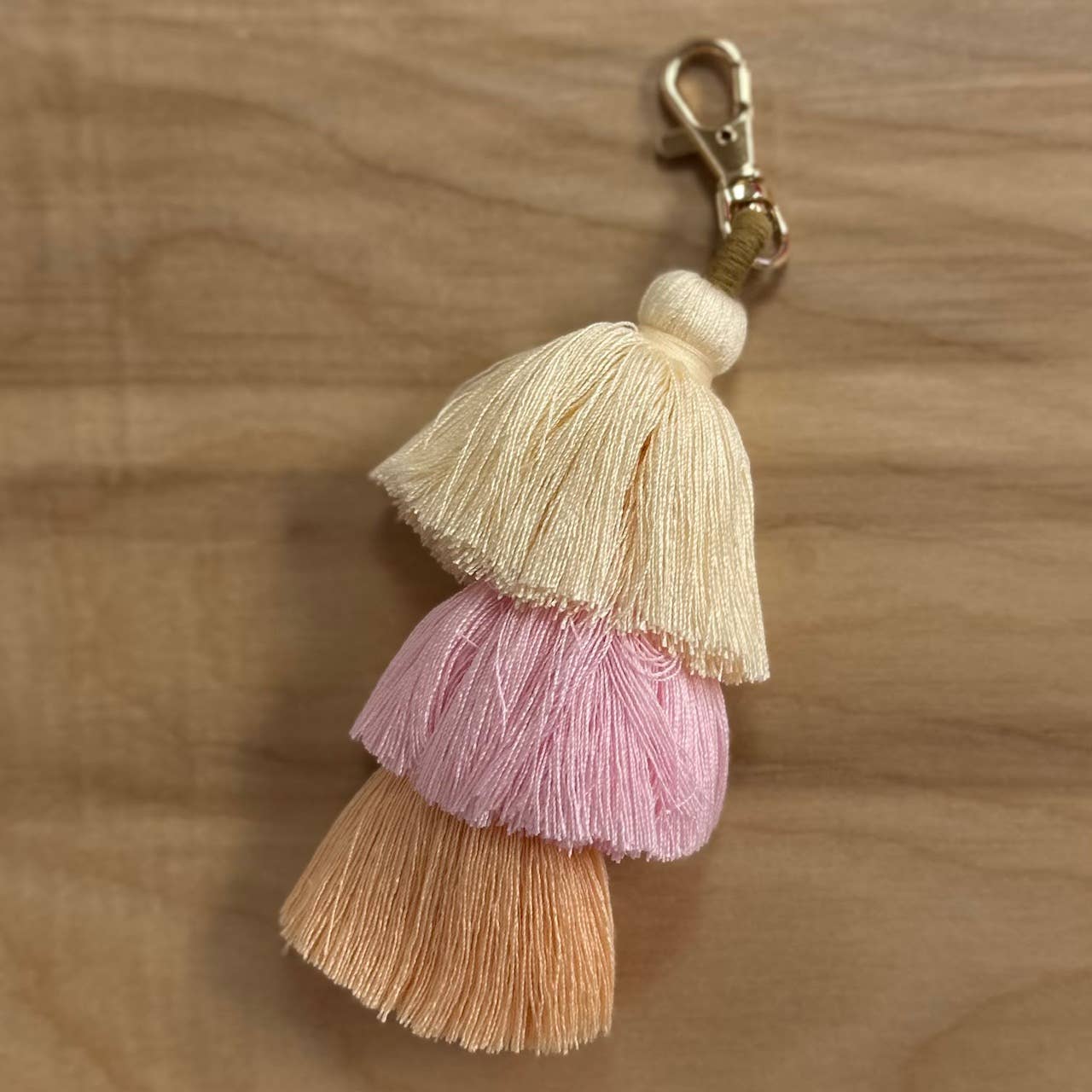 Palmy Pineapple - Wholesale Keychain - Women's - 3 Tiered Large Ombre Tassel with Clasp13