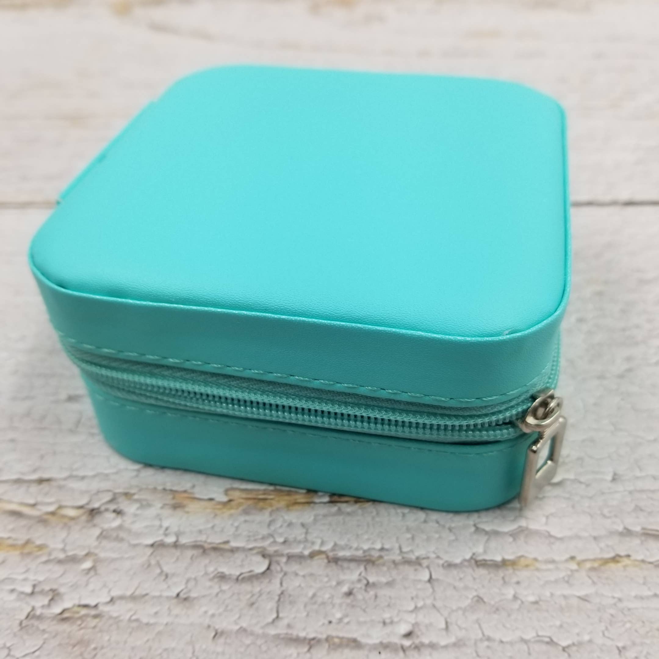 Treasure Wholesale – wholesale Jewellery box/organiser – Leather Jewelry Box With Zipper Organizer Box4