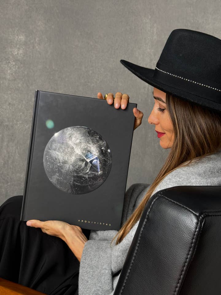 Arquivistas | 150 Rare & Exquisite Crystal Photographs for wholesale by Art & Anthropology Press