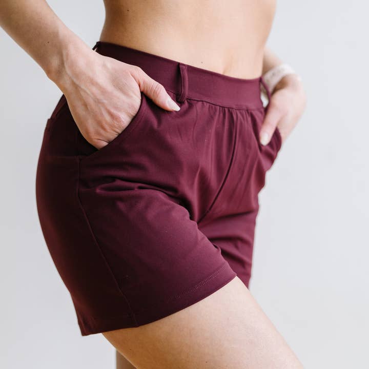 Werk Hard Speel Hard Broek Shorts - Kastanjebruin | MT LUXE voor wholesale door Maven Thread