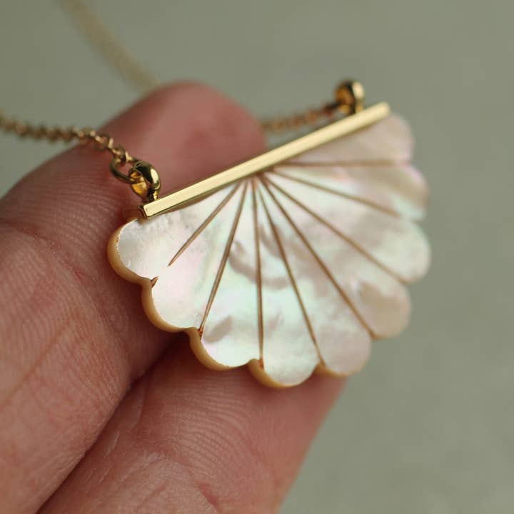 Silk Purse, Sow's Ear - Wholesale Pendant/Charm Necklace - Mother of Pearl Scallop Necklace