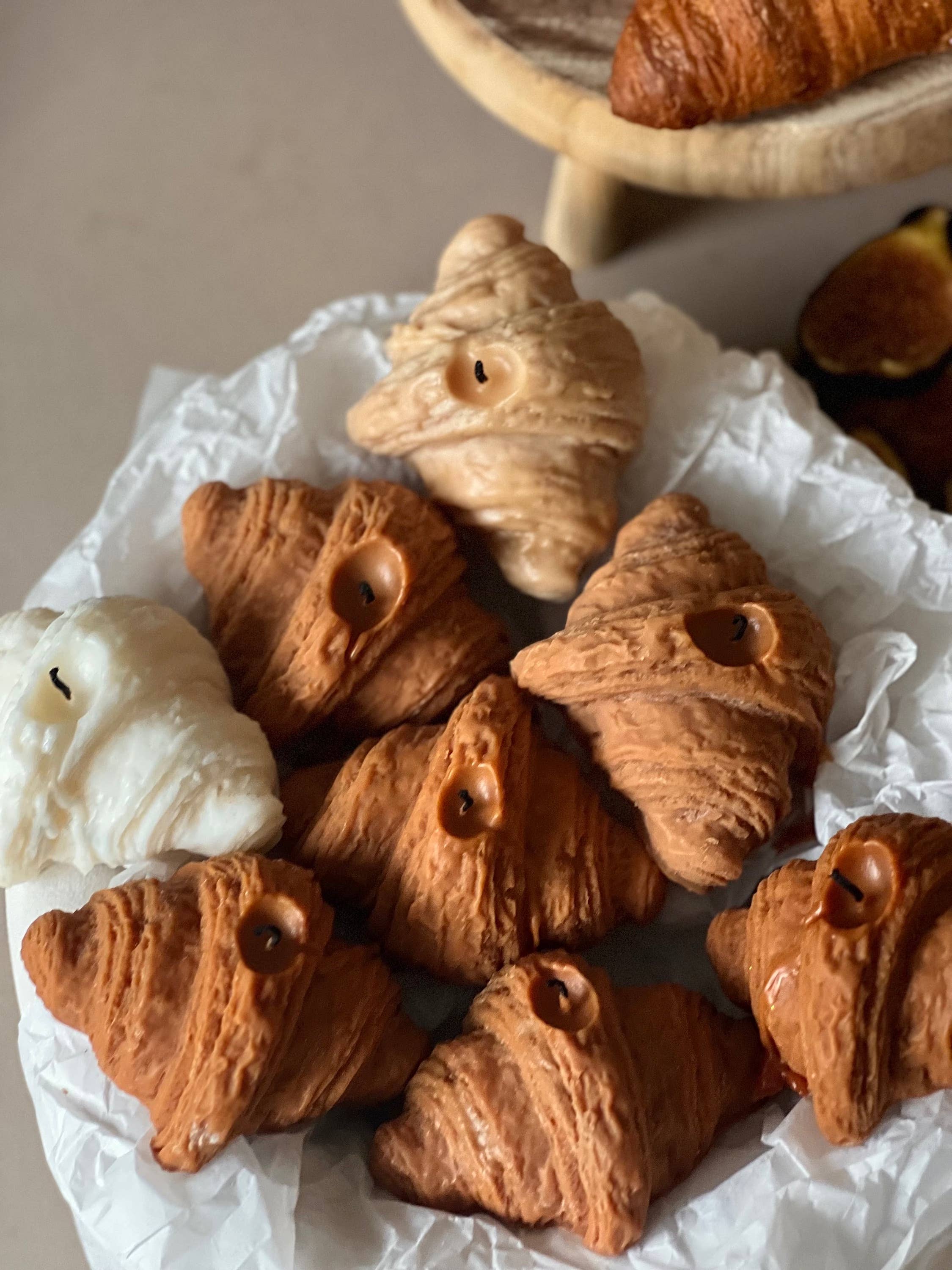 Maison Bohiti - Wholesale Novelty Candle - Soy Wax Croissant Candle|Bakery candle|Breakfast candle4