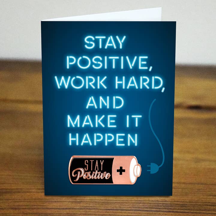 Rester positif travail dur et faire en sorte que la batterie se produise broche d'émail pour la vente par Lifebeats Gifts