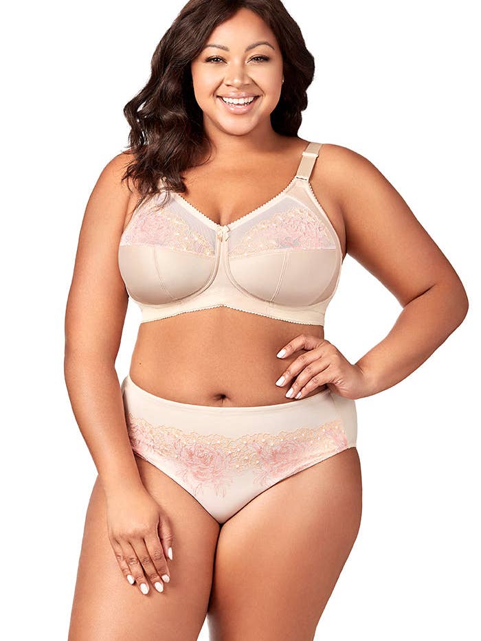 Reggiseno Star Curves Softcup 1801 Beige per la vendita all'ingrosso da parte di Elila