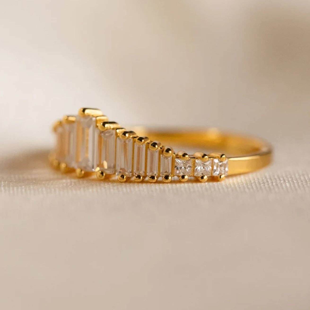 LanLivia - Wholesale Multi-Stone Ring - Transition Eternity Rings with Emerald-cut Stones0