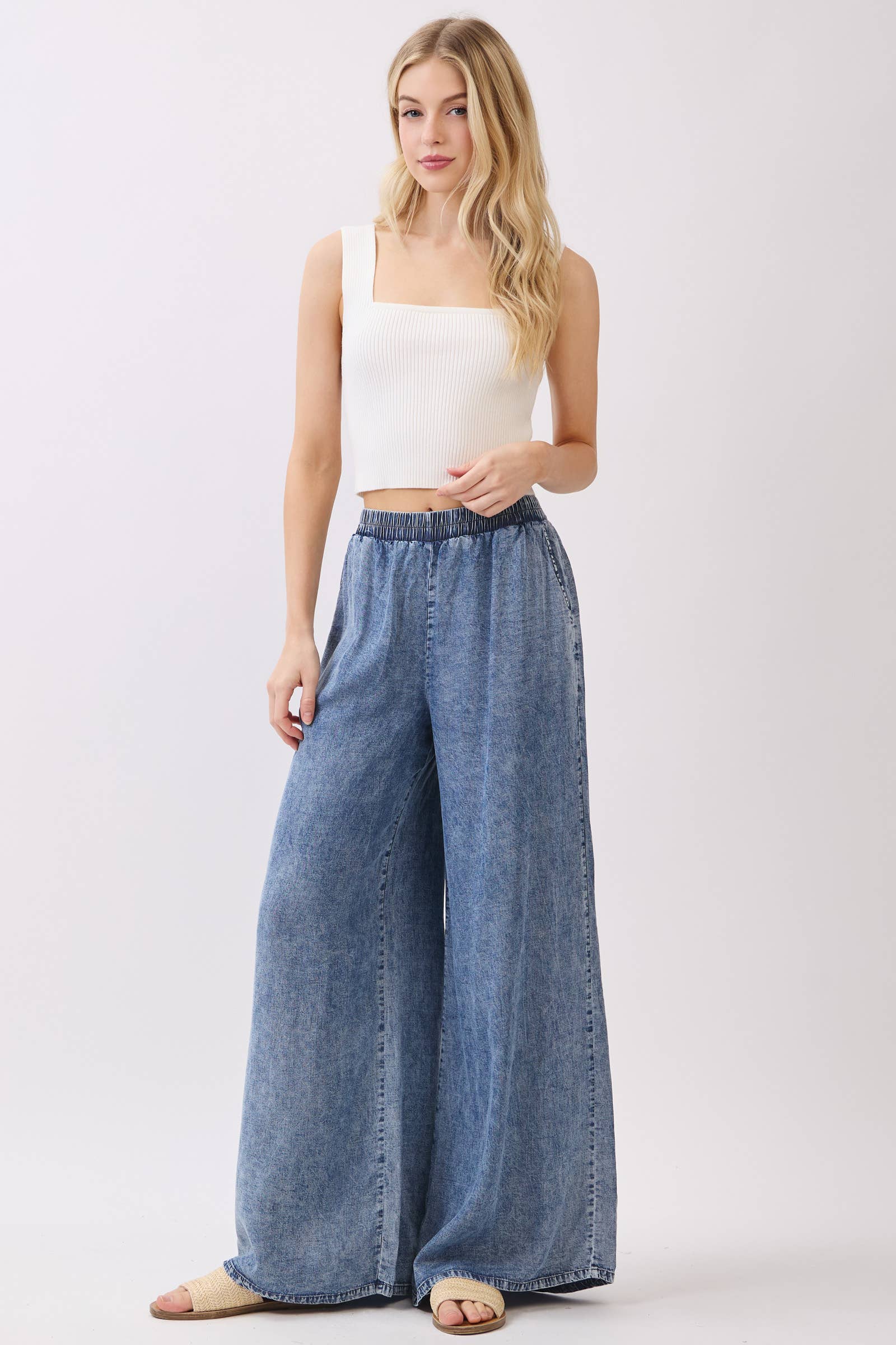 Med Wash Minerale Was Wide Leg Tencel Broek - VP3234A voor groothandel op Faire1