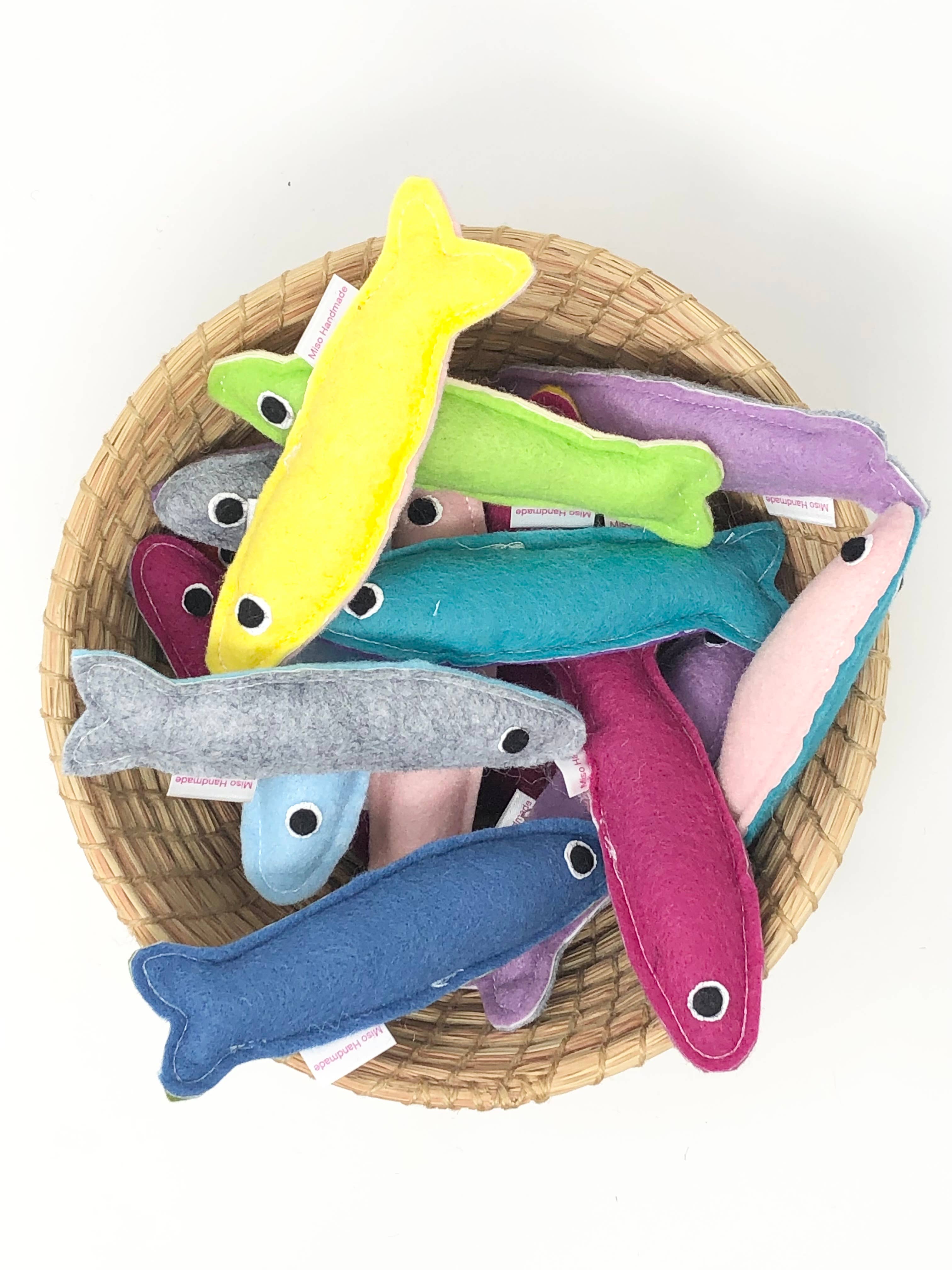 Miso Handmade - Wholesale Pet Toy - Cat - Wool Catnip Sardines s/3 & Bulk4
