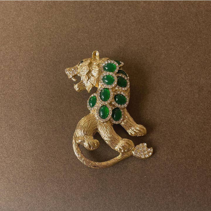 Tourtiwi - Wholesale Brooch - Vintage Baroque Fairy Animal Flower Dazzling Brooch
