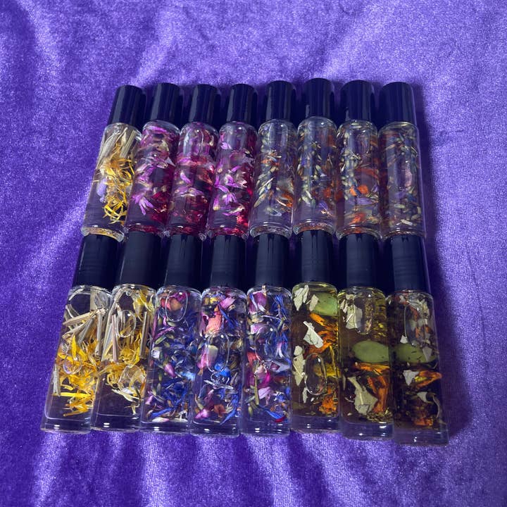 Mystic Showers – Óleo essencial roll-on por atacado – Roll-on de Óleo Essencial com Cristais e Ervas | Pronto para Rotular9