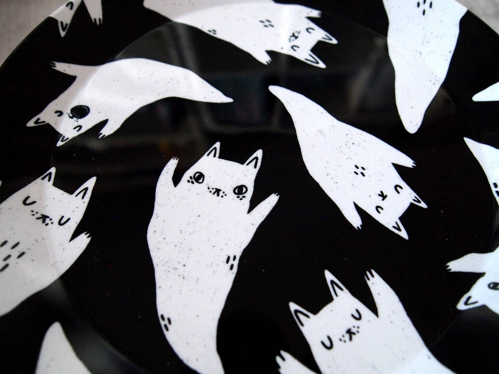 I LIKE CATS - Wholesale Dinner plate - Ghost Cats Spooky Party Plate, plastic plate, picnic plate7