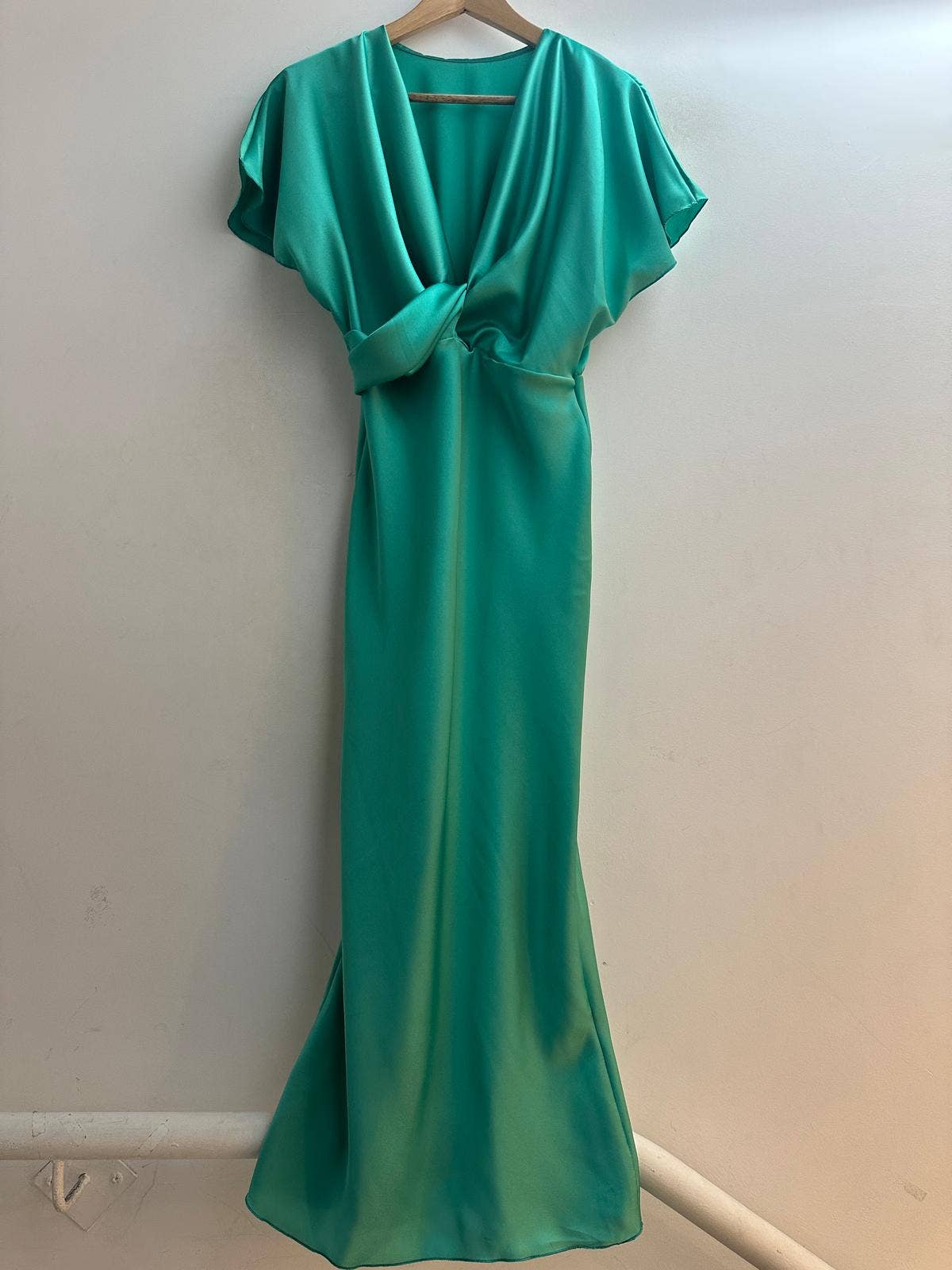 LORIANE - Wholesale Jurk - Dames - LORIANE satijnen lange jurk in één maat 34-3810