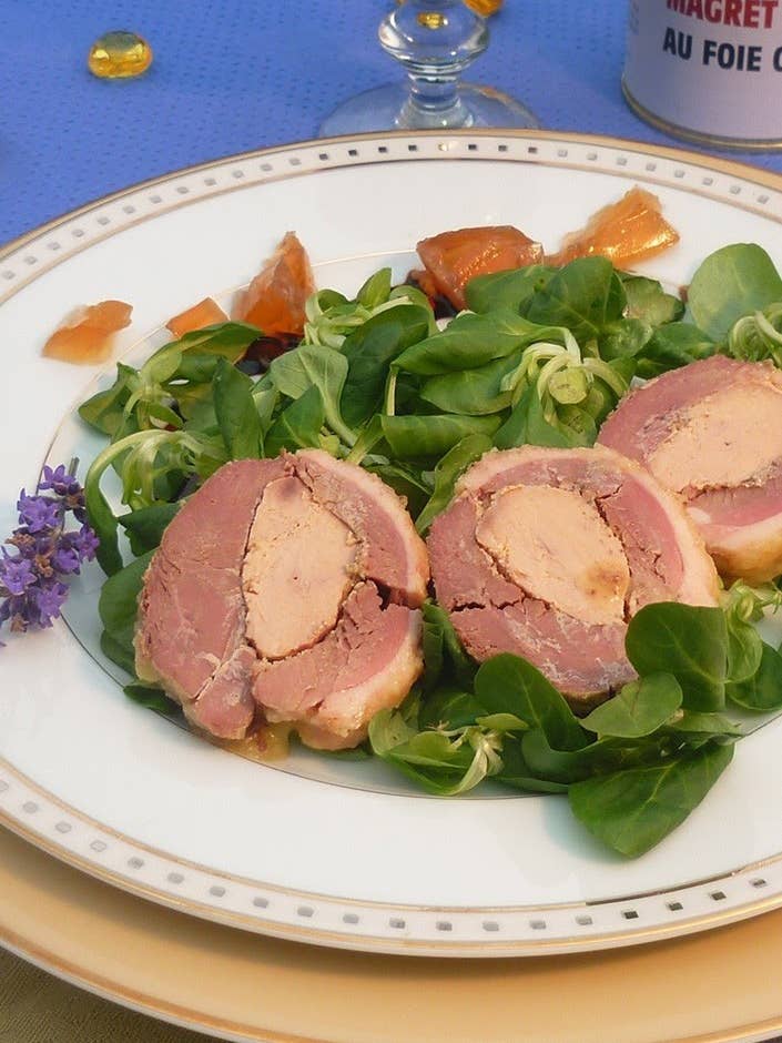Magret stuffed with foie gras 520 G for wholesale by Maison Regaud