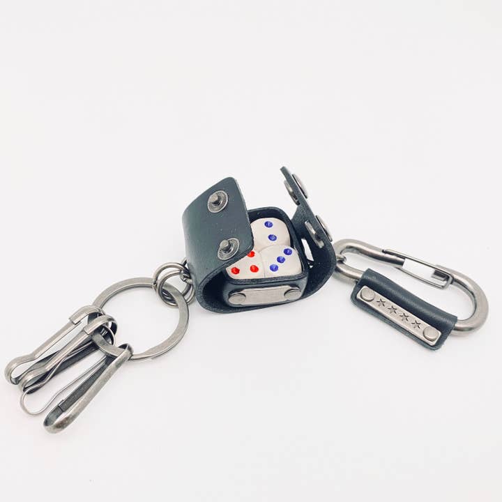Mio Queena – wholesale Keychain – Women's – Vintage Leather Keychain with 4 Dices