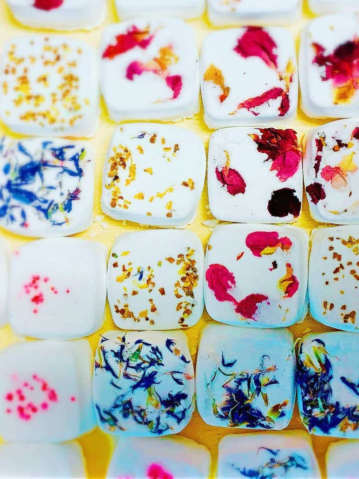 Mini Shower Steamers for wholesale by Selene Bath and Body