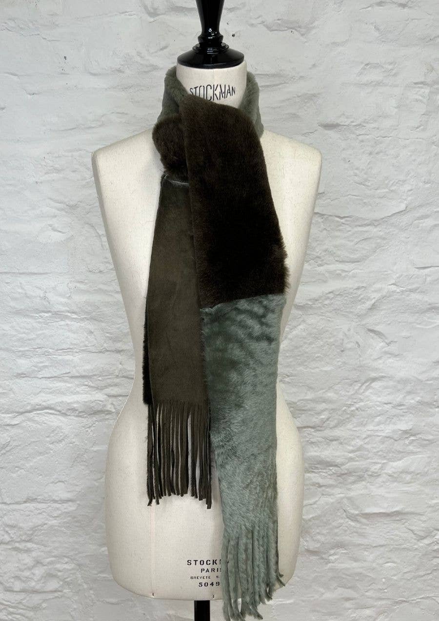 Owen Barry Ltd - Venta al por mayor Bufanda - Mujer - Bufanda de piel de oveja con flecos múltiples | Bufanda Rosie0