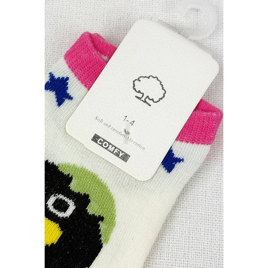 MÉLANGER LA COULEUR Chaussettes mignonnes assorties pour enfants avec personnages en vente sur Faire3