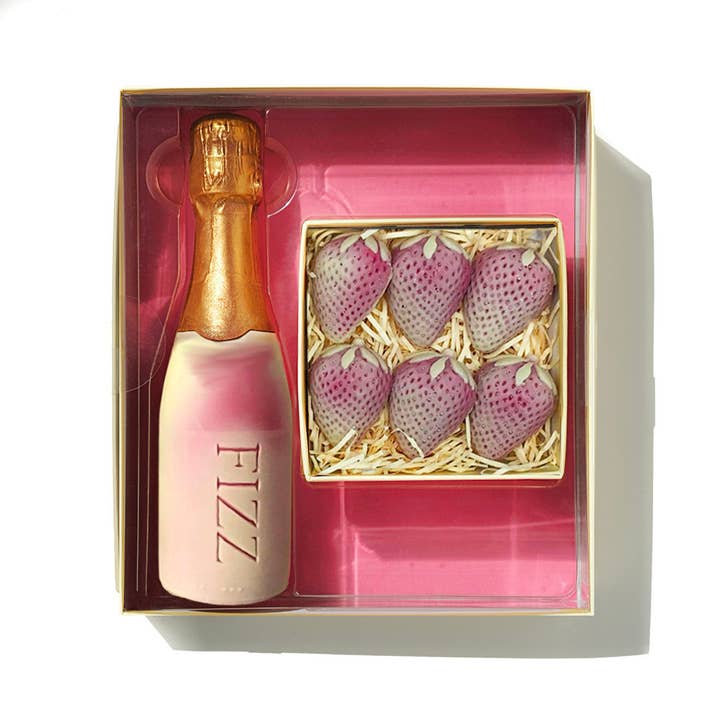 Choc on Choc - Wholesale Chocolate - Chocolate Fizz And Strawberries Gift Box