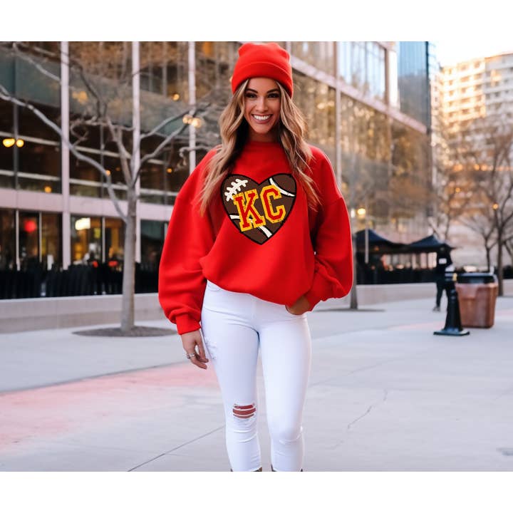 The Red Rival Wholesale - Wholesale Graphic Sweatshirt - Women's - KC Football Heart Red Sweatshirt