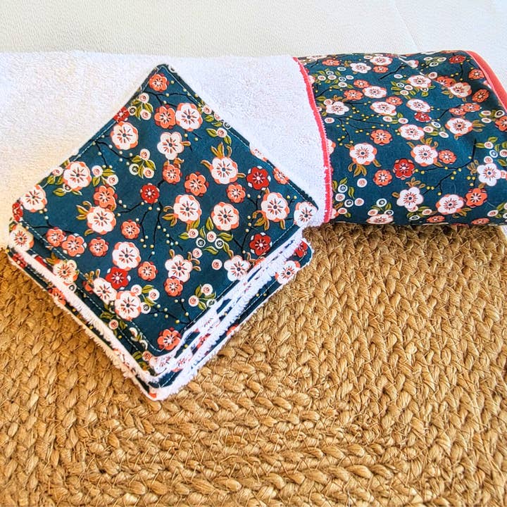 NS par Nathalie SEVE - Wholesale Bath Towel - Assorted hand towel and wipes1