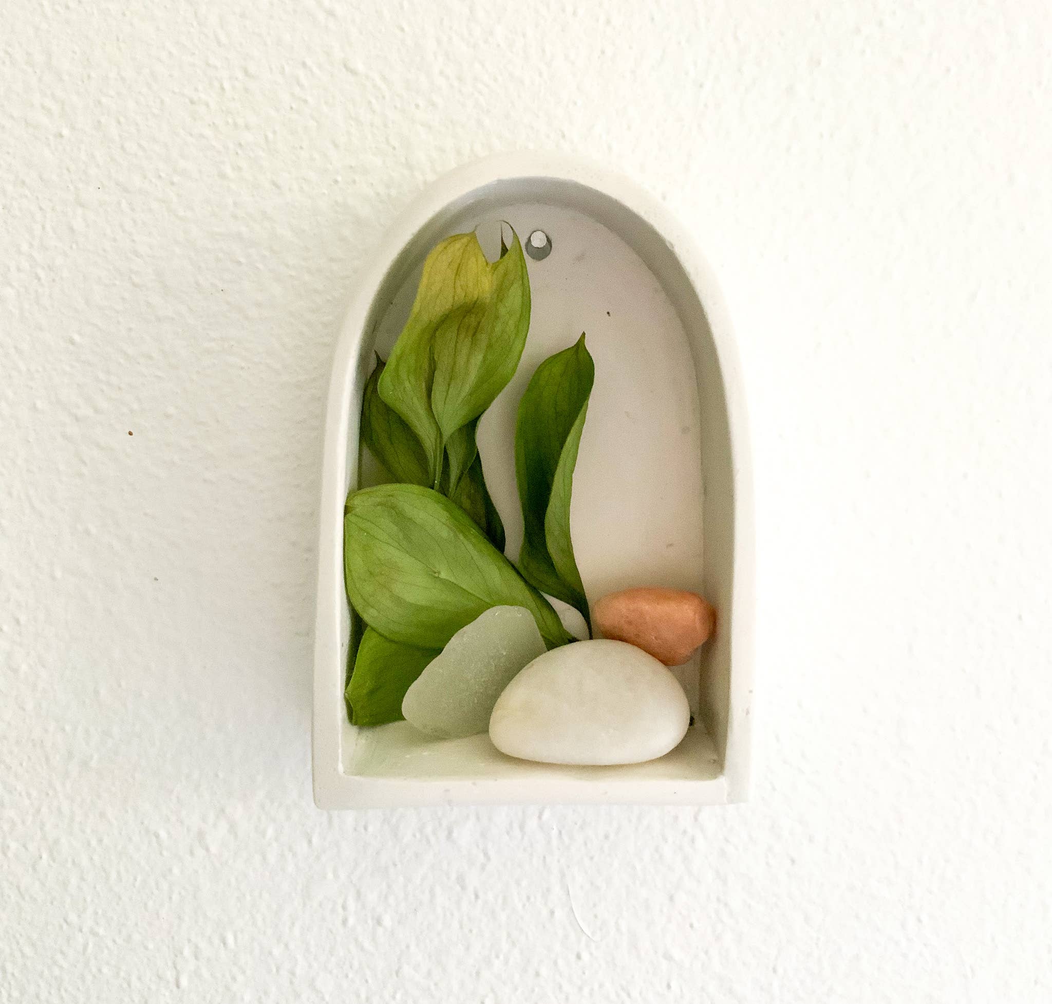 Left Corner Goods - Wholesale Wall Mounted Shelf - Curio Arch Shelf for Trinkets, Wall Altar Shrine11