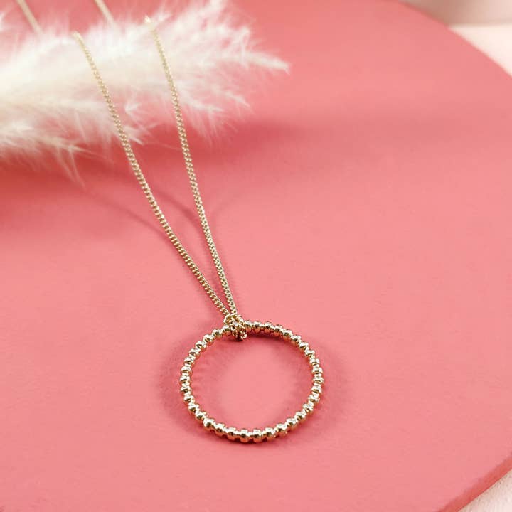 Bollhalsband för wholesale av Kathleen Bellonde