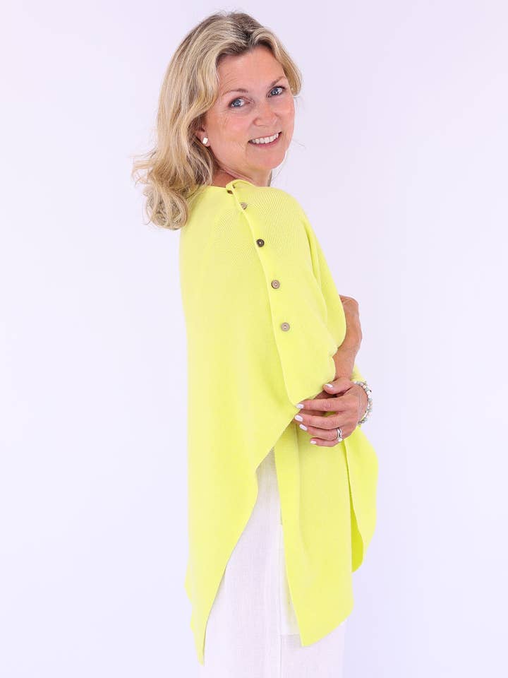 Cadenza Italy Ltd – wholesale Poncho – Women's – Summer Poncho with Buttons13