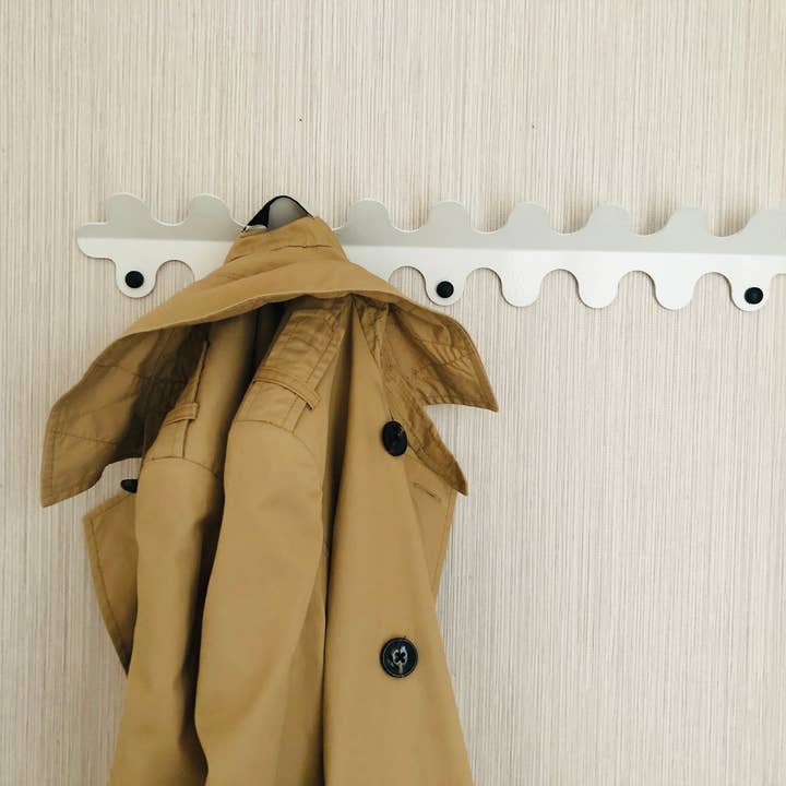 CosyDecorArt – Großhandel Wandhaken – Wiggle Metallbügel, Schnörkelgarderhaken, Wackelwandhaken, schwarzer, gelber, weißer Farbaufhänger für den Eingangsbereich, strapazierfähig5