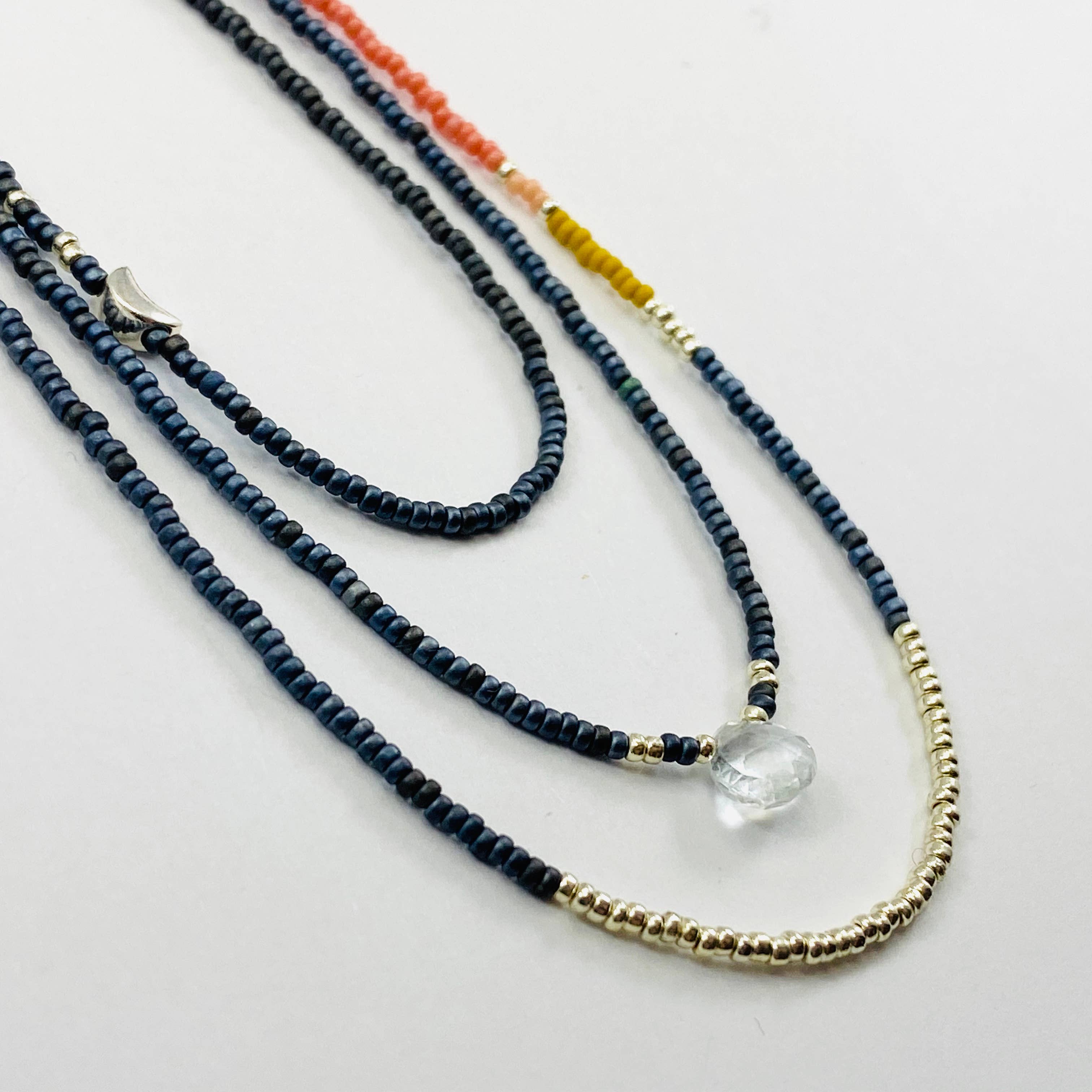 Sarah Crawford Handcrafted - Vente Parures de bijoux - Grays Parure de collier à trois perles - Cristal transparent2