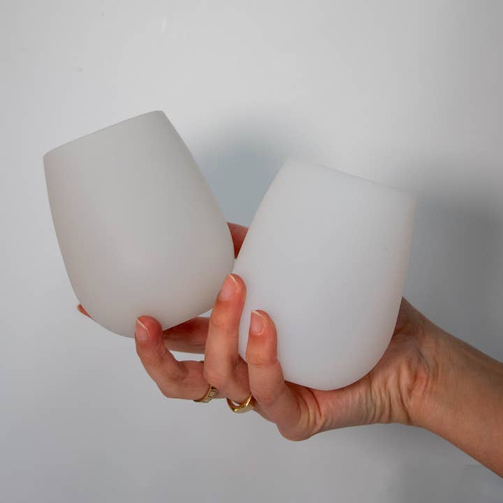 porter green | style + sustainability - Wholesale Drinking Glass/Cup - Blanc + Dove | Fegg | Silicone Unbreakable Glasses4