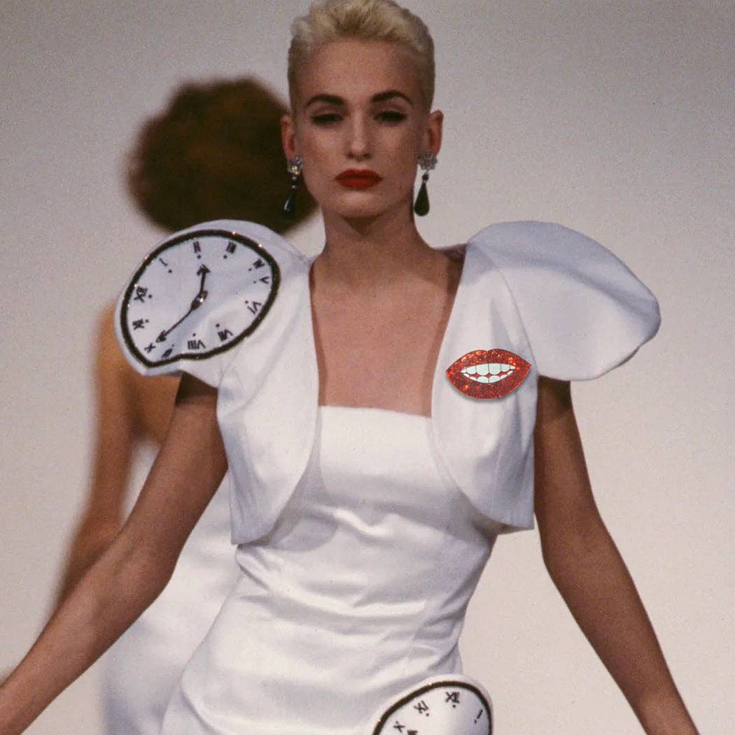 Audacious Studio - Wholesale Brooch - Dali's Smile Brooch6